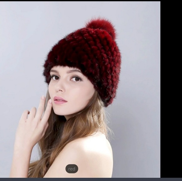 SOLD NWT Real Mink Scarf and Hat Set - Picture 2 of 2